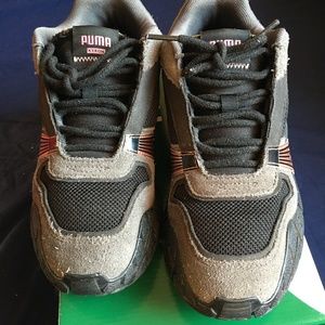 PUMA SNEAKERS